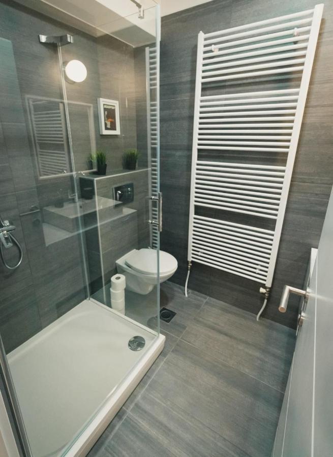 Apartment Franky 6 , 1 St Floor Zagreb Buitenkant foto